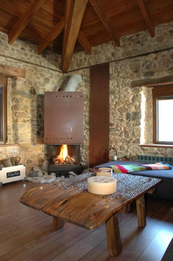 Casa En Cofinal Villa Екстериор снимка
